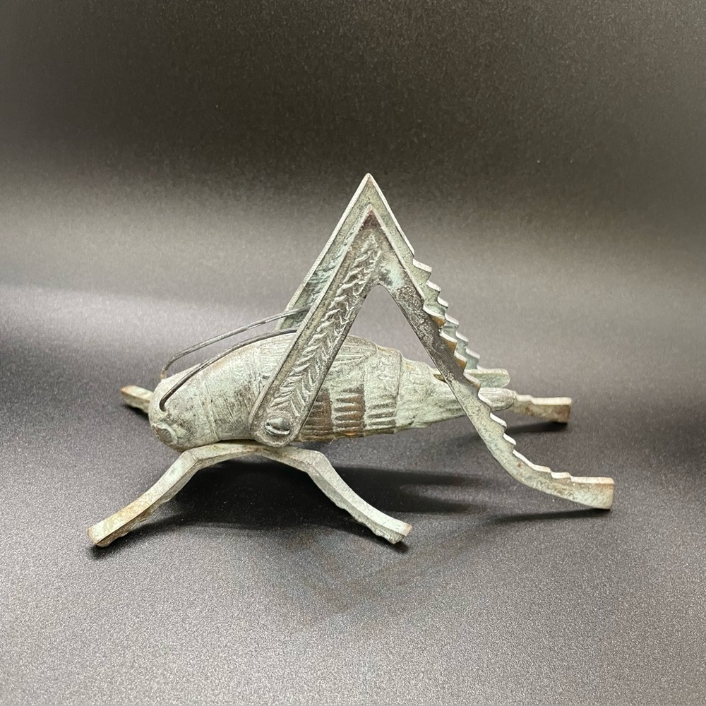 Vintage Patina Metal Cricket